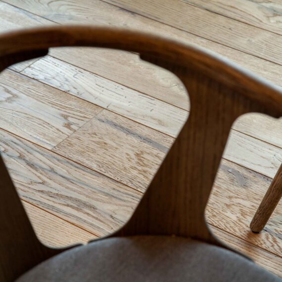 DELBASSO_collection_bottega_antique_oak_05 DELBASSO_collection_bottega_antique_oak_05